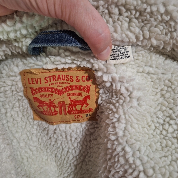 Levi's fleece lined jean trucker jacket XL - Picture 6 of 9